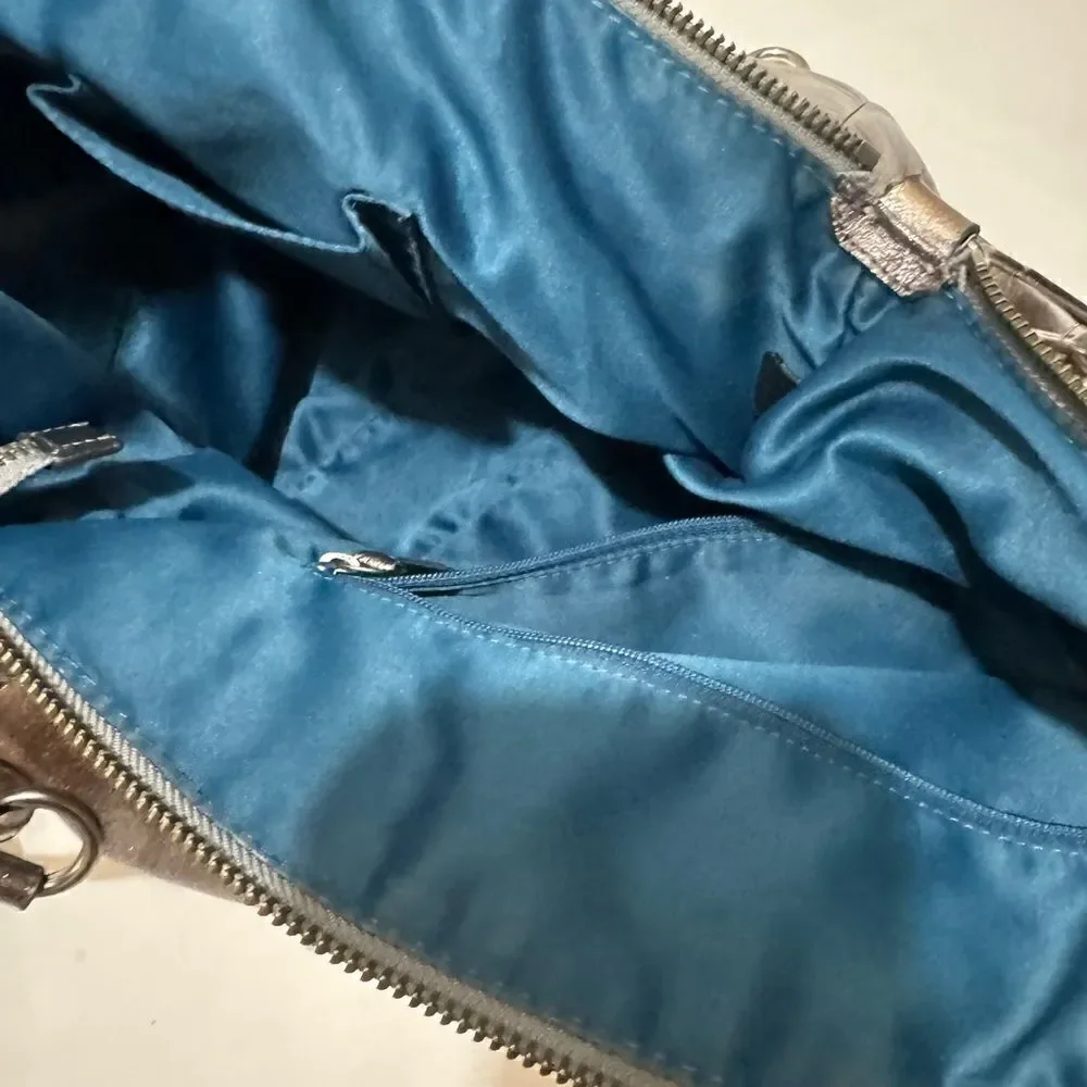 Coach 18815 Madison Pewter Metallic Leather  Hobo Bag  zipper closure - Picture 4 of 12